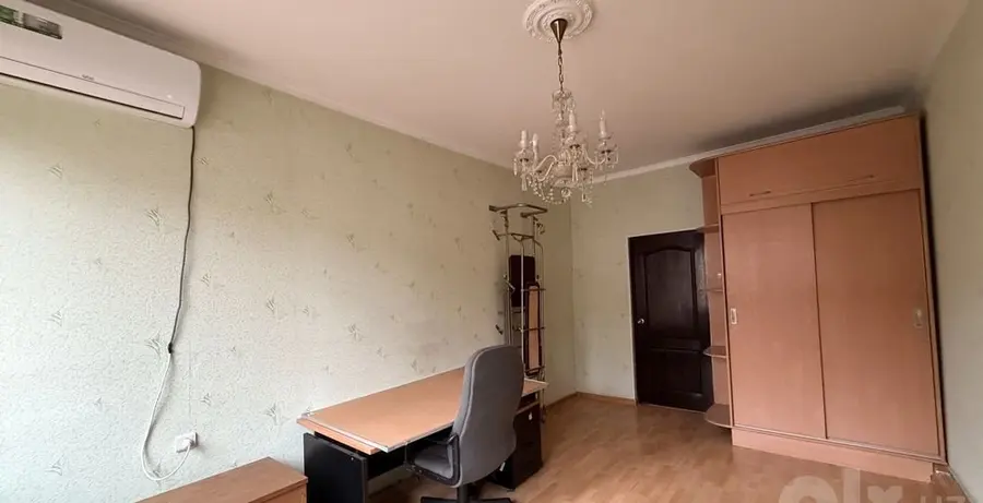 Квартира, 4 комн., 90 м², 2/4 эт., Чиланзарский, Чиланзар 19 квартал — фото 3