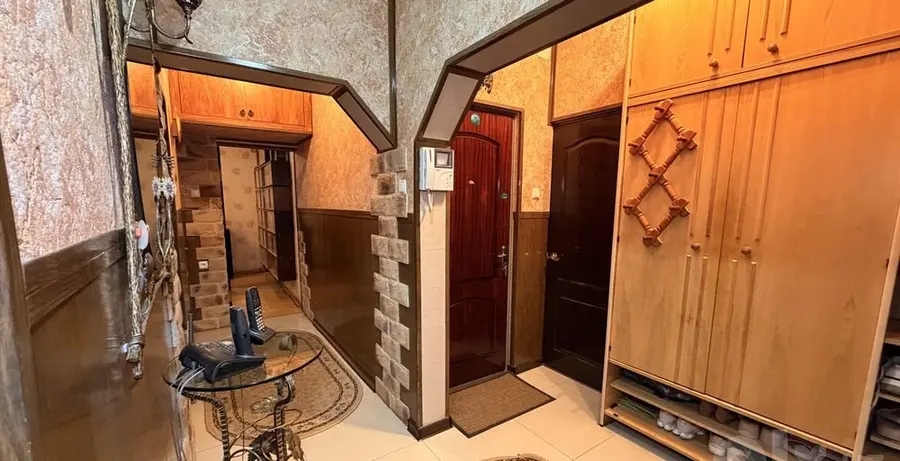 Квартира, 4 комн., 90 м², 2/4 эт., Чиланзарский, Чиланзар 19 квартал — фото 7