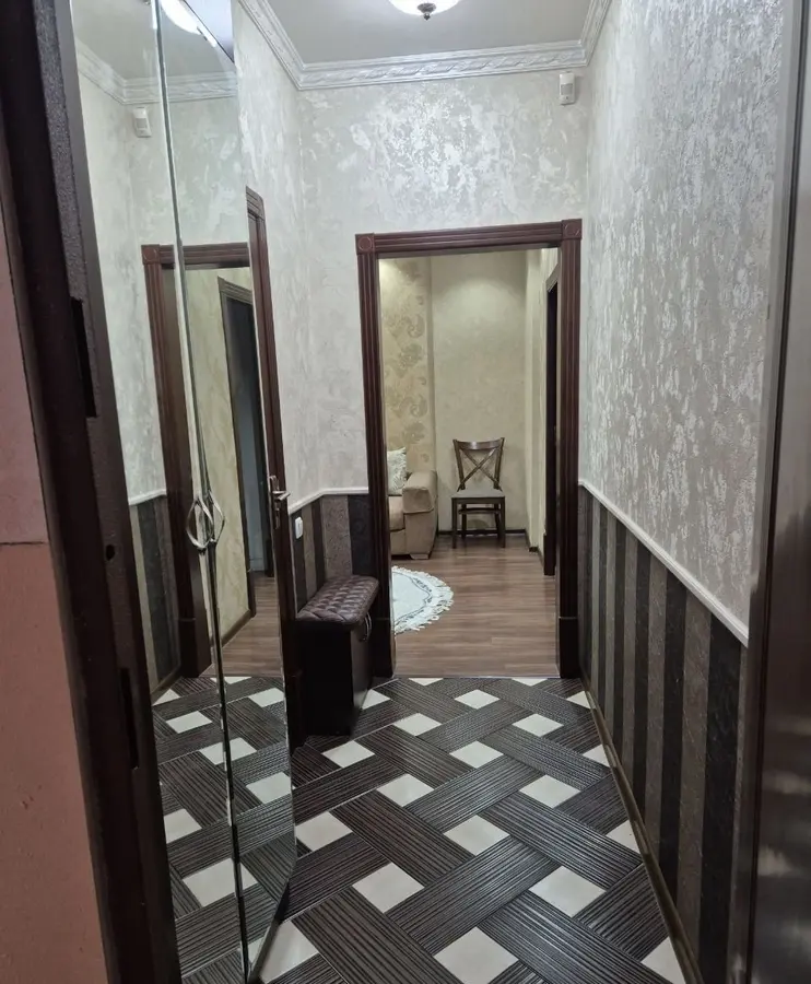 Шикарная квартира, 3 комн., 60 м², 3/4 эт., Юнусабадский, Юнусабад 2 квартал — фото 6
