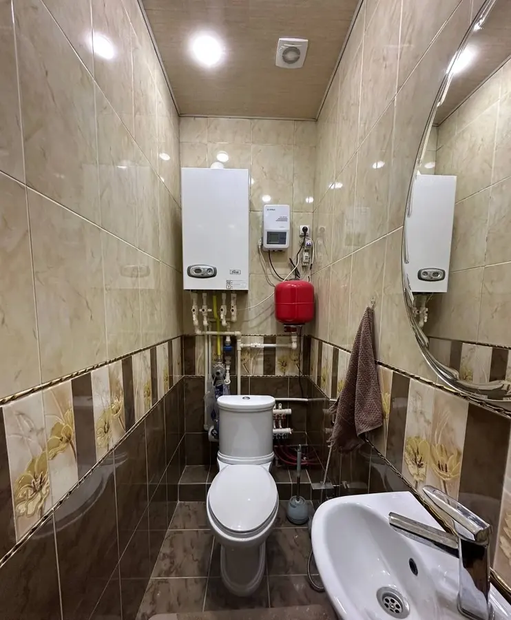 Шикарная квартира, 4 комн., 94 м², 3/5 эт., Мирзо-Улугбекский, Карасу-2 — фото 7