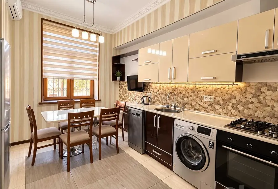 Шикарная квартира, 3 комн., 85 м², 3/9 эт., Юнусабадский, ЖК Етти Чинор — фото 7