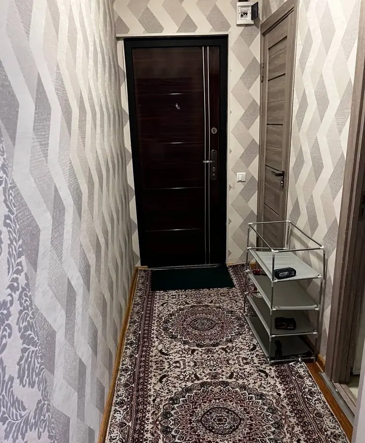 Квартира, 2 комн., 50 м², 3/4 эт., Яшнабадский, метро Яшнобод — фото 3