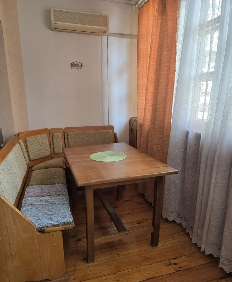 Шикарная квартира, 2 комн., 75 м², 3/4 эт., Юнусабадский, Ц-6 — фото 2