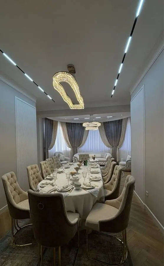 Шикарная квартира, 4 комн., 160 м², 4/10 эт., Алмазарский, Сагбан 30 Б — фото 2