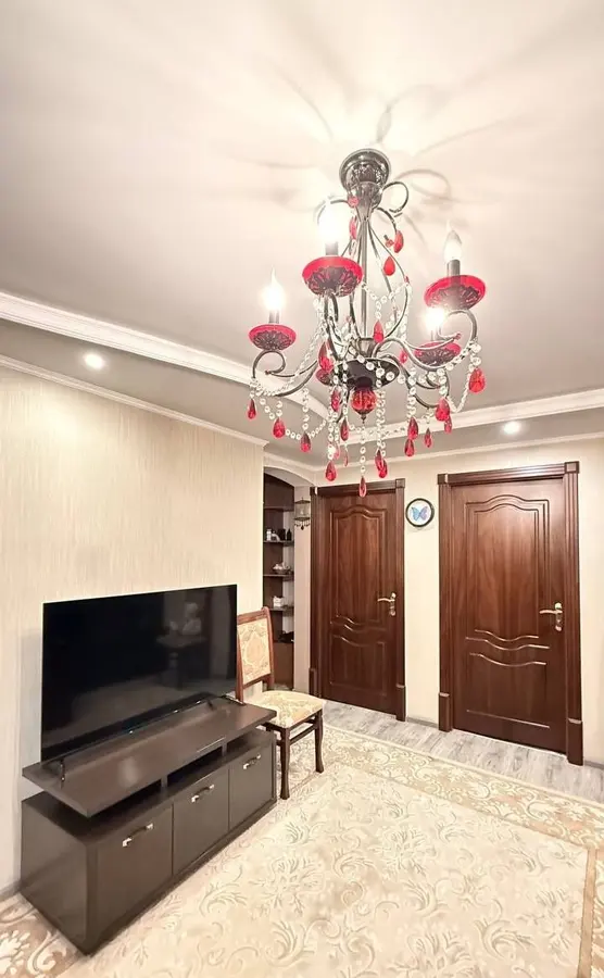 Шикарная квартира, 3 комн., 68 м², 4/4 эт., Чиланзарский, метро Мирзо-Улугбек — фото 4