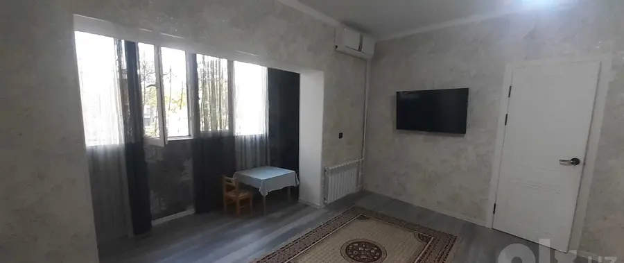 Шикарная квартира, 2 комн., 85 м², 2/4 эт., Юнусабадский, около Юнусабадского — фото 1