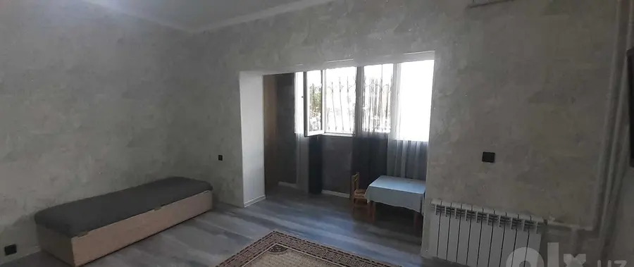 Шикарная квартира, 2 комн., 85 м², 2/4 эт., Юнусабадский, около Юнусабадского — фото 2