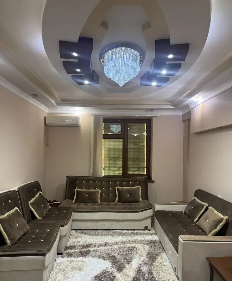 Квартира, 2 комн., 55 м², 1/4 эт., Чиланзарский, Рядом с алеей Гагарина — фото 2