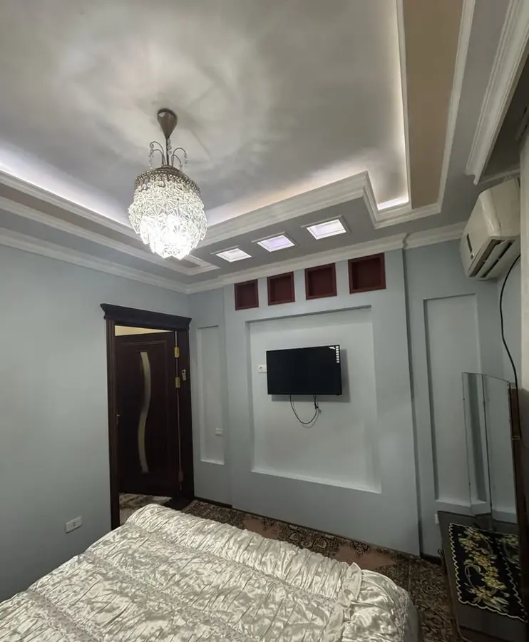 Квартира, 2 комн., 55 м², 1/4 эт., Чиланзарский, Рядом с алеей Гагарина — фото 4