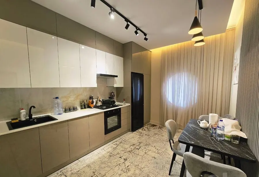 Шикарная квартира, 2 комн., 55 м², 10/10 эт., Юнусабадский, Сайрам чорраха — фото 6