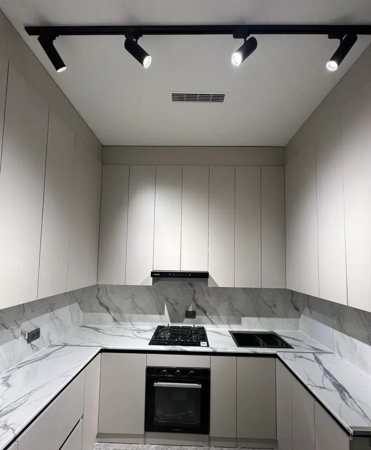 Шикарная квартира, 2 комн., 73 м², 3/10 эт., Мирзо-Улугбекский, ЖК SAYRAM TOWER — фото 3