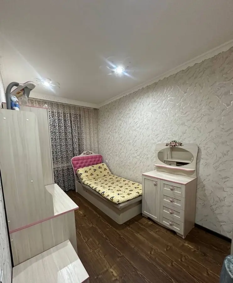 Квартира, 3 комн., 75 м², 1/4 эт., Юнусабадский, махалля Бодомзор — фото 3