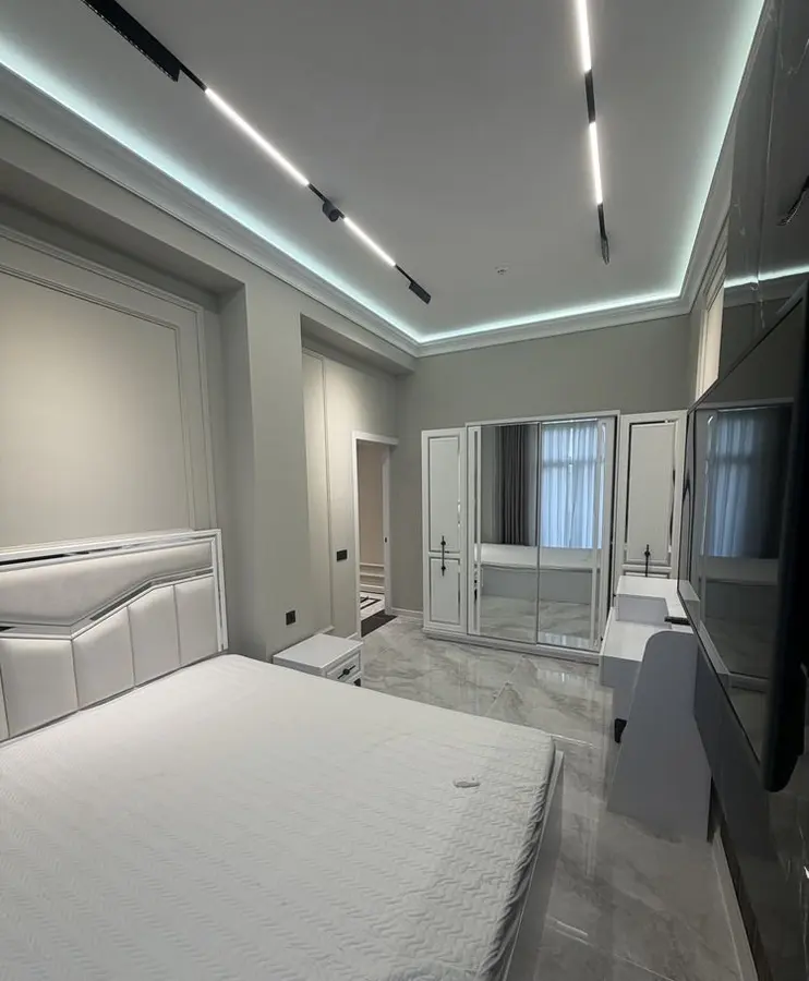Шикарная квартира, 1 комн., 43 м², 3/9 эт., Юнусабадский, Korzinka — фото 4