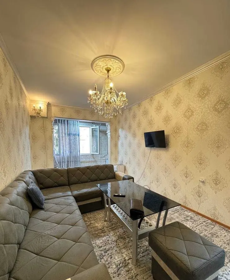 Шикарная квартира, 2 комн., 54 м², 2/4 эт., Чиланзарский, Чиланзар 5 квартал — фото 7